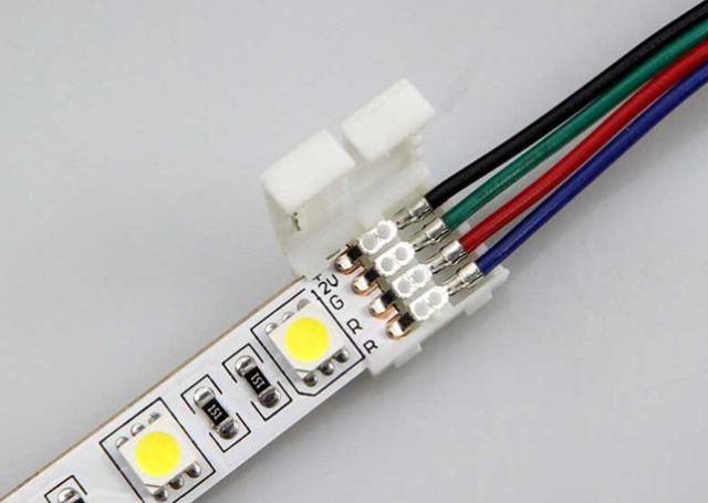 Коннекторы для подсоединения светодиодной ленты без пайки