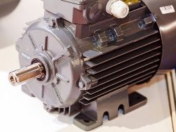 Асинхронный электродвигатель с КЗ ротором
