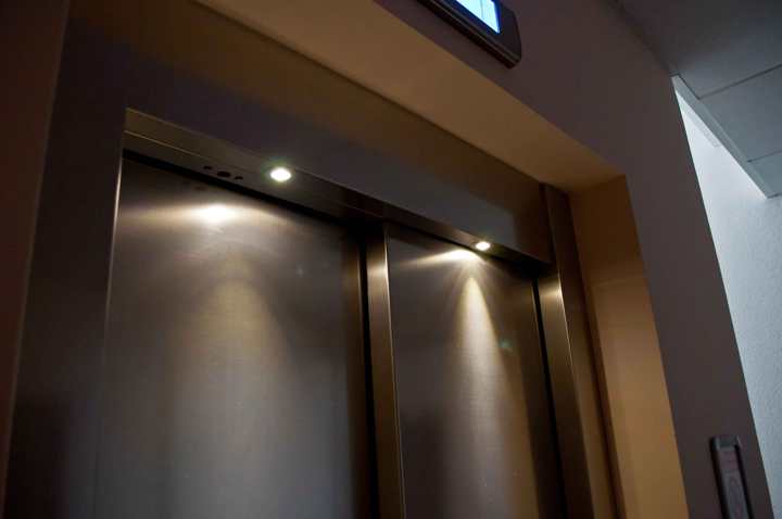 Современный лифт